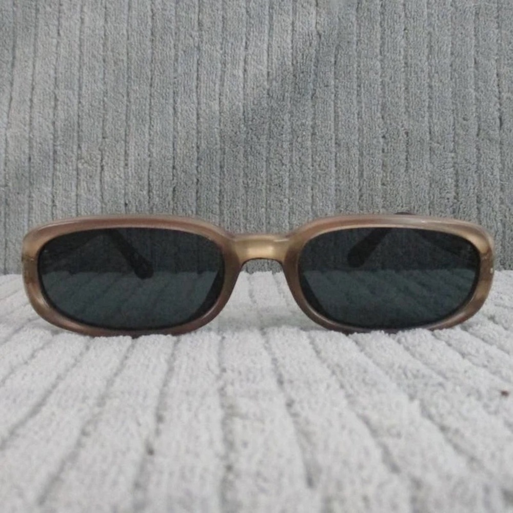 Elegant Black and Brown Sunglasses